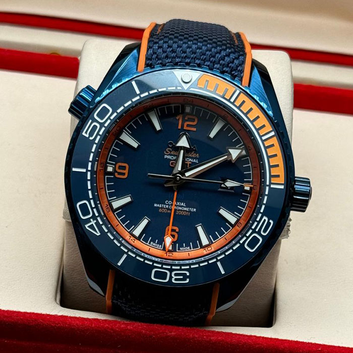 Reloj Omega Seamaster, reloj de lujo, diseño deportivo, azul, naranja, caucho