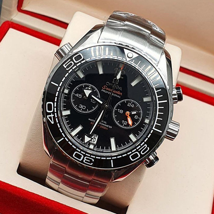 Reloj Omega Seamaster, reloj de lujo, diseño deportivo, cronógrafo, hombre, acero inoxidable